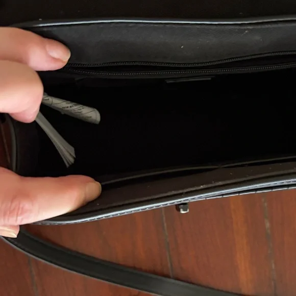 Aldo Black Structured Satchel - Picture 7 of 15